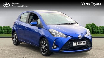 Toyota Yaris 1.5 VVT-i Icon Tech 5dr Petrol Hatchback
